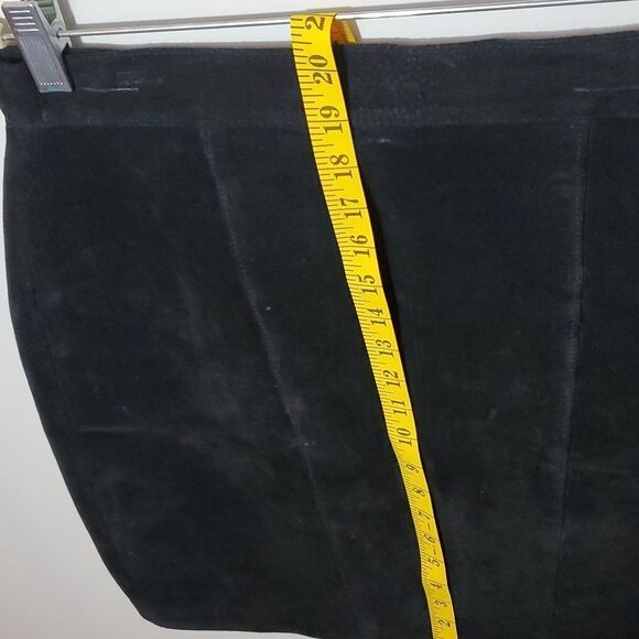 Now Next, Not Worn, Black Swede Skirt, Size 11 - Picture 3 of 7